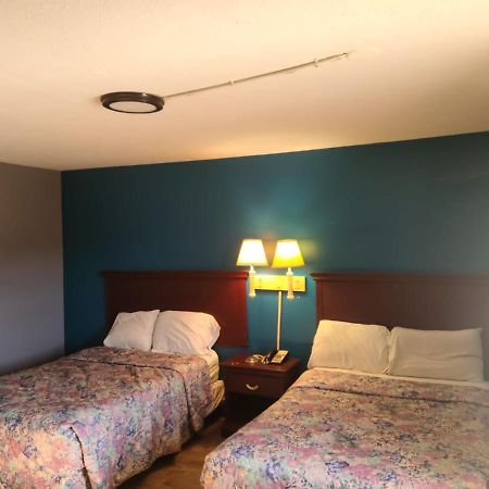 Etown Motel Elizabethtown Exterior photo